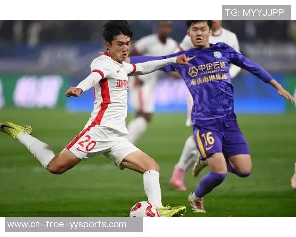 杨梓豪刚脱离津门虎另攀高枝!于根伟就敲定上港主力左后卫入替,值得等待